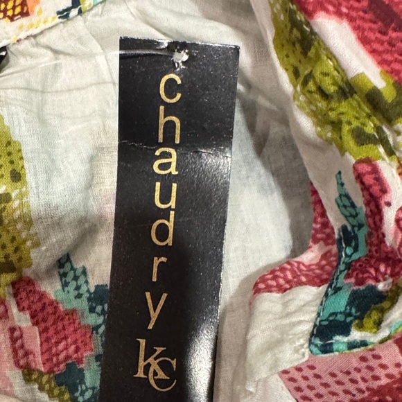 Chaudry Floral Women's Blouse with Scarf Accent - Picture 15 of 16